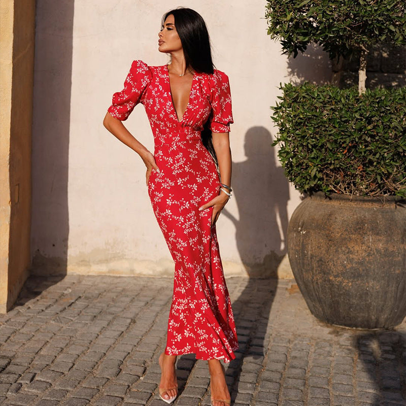 red Puff-sleeved floral print fitted dress