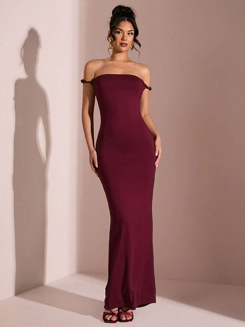merry red Off-the-shoulder backless maxi dress