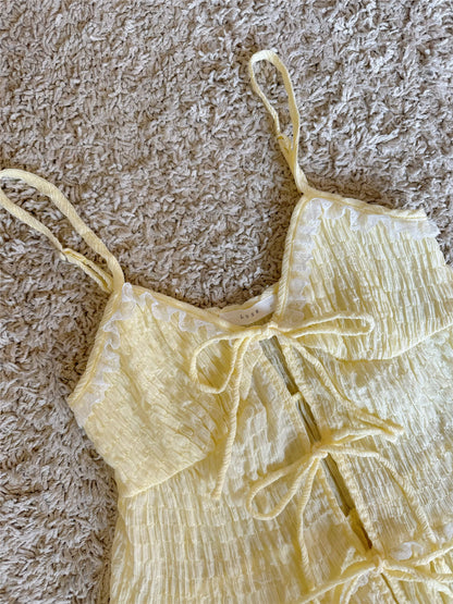 Front Multi-Tie Lace Trim Tiered Cami Top