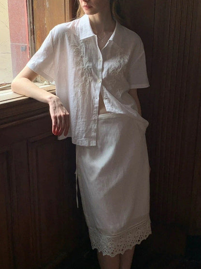White natural linen embroidered short-sleeved shirt