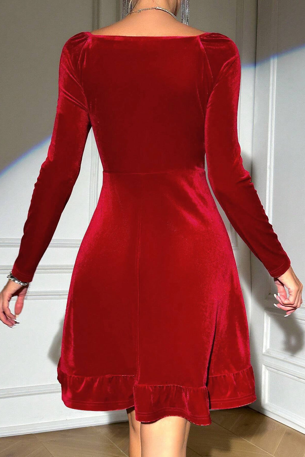 alani Red V-neck velvet mini dress