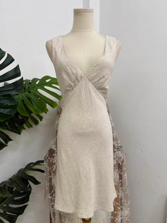 linen V-neck cinched waist dress