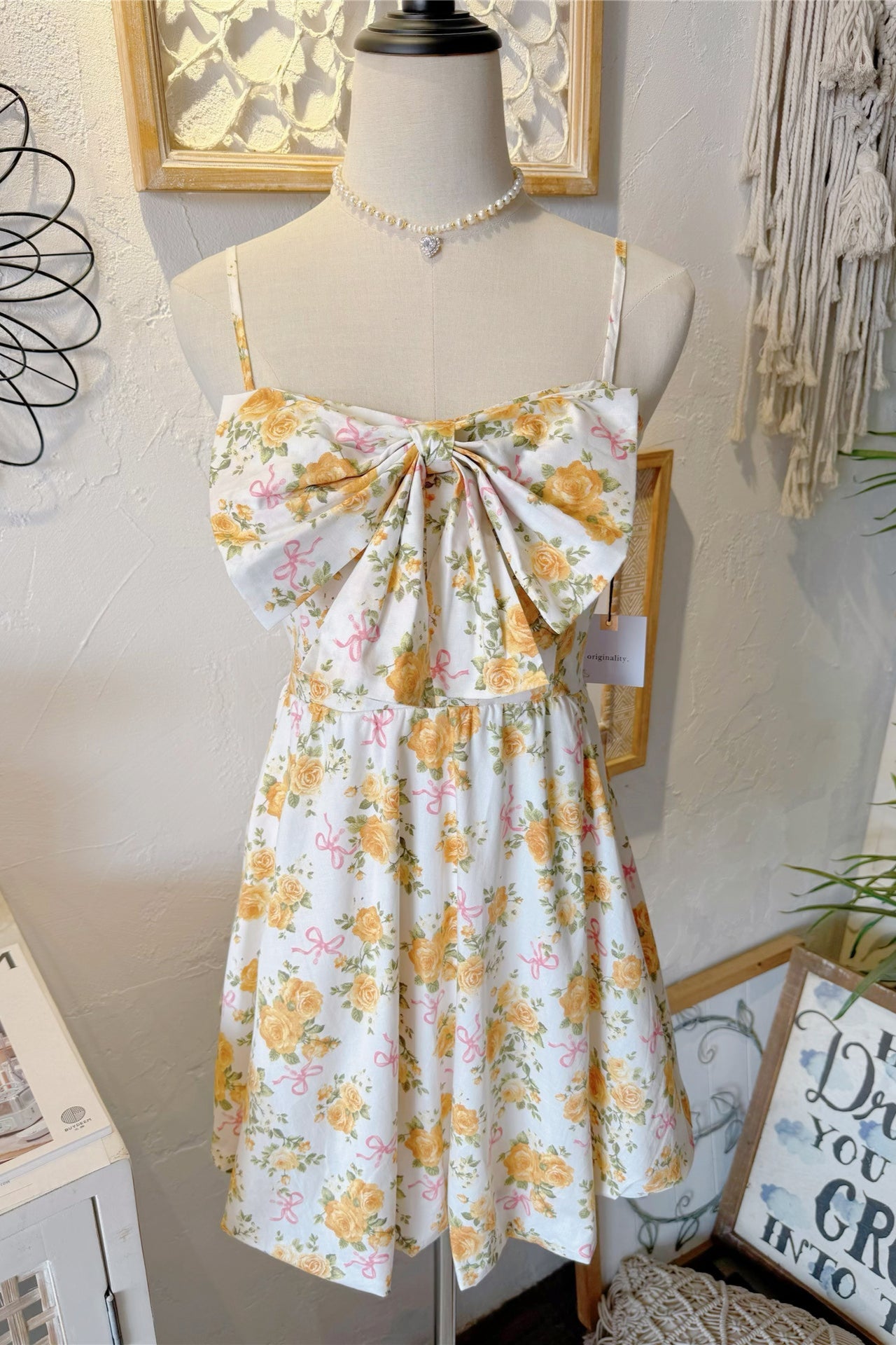 bow suspender puffy skirt