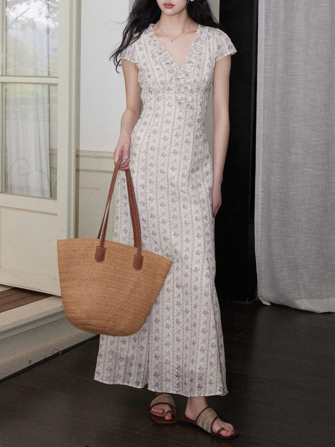 Retro V-neck embroidered floral midi dress