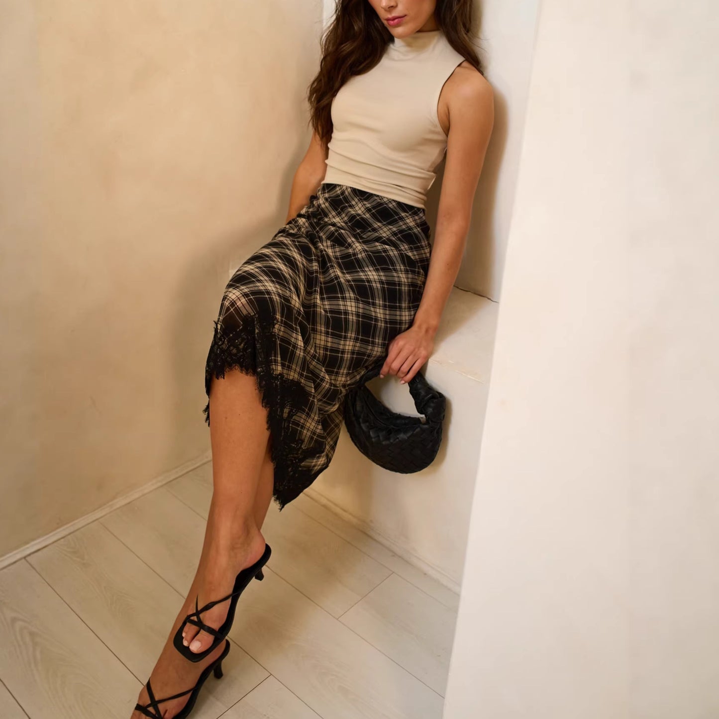 plaid lace fit hip skirt