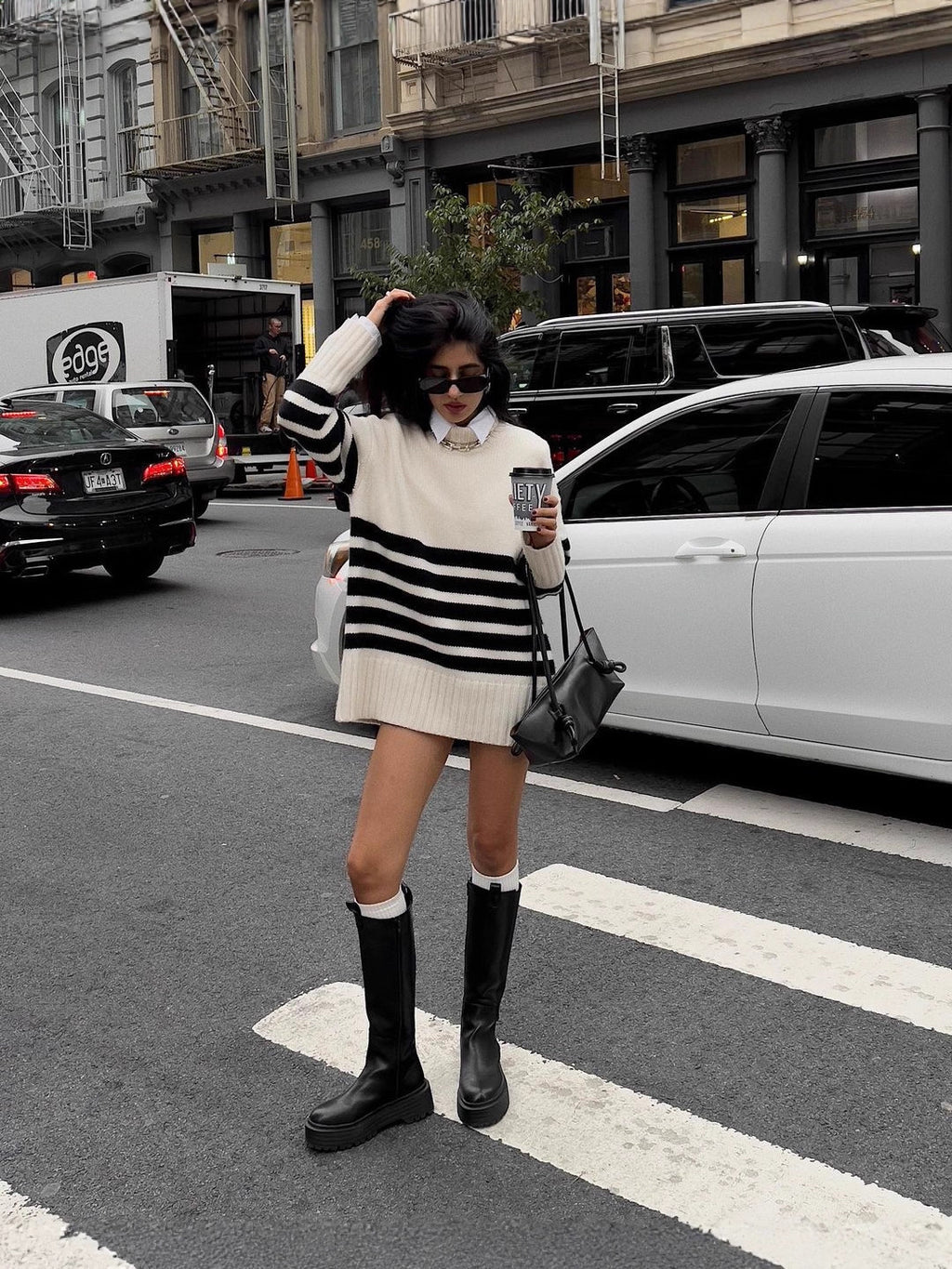 black striped loose knitted sweater