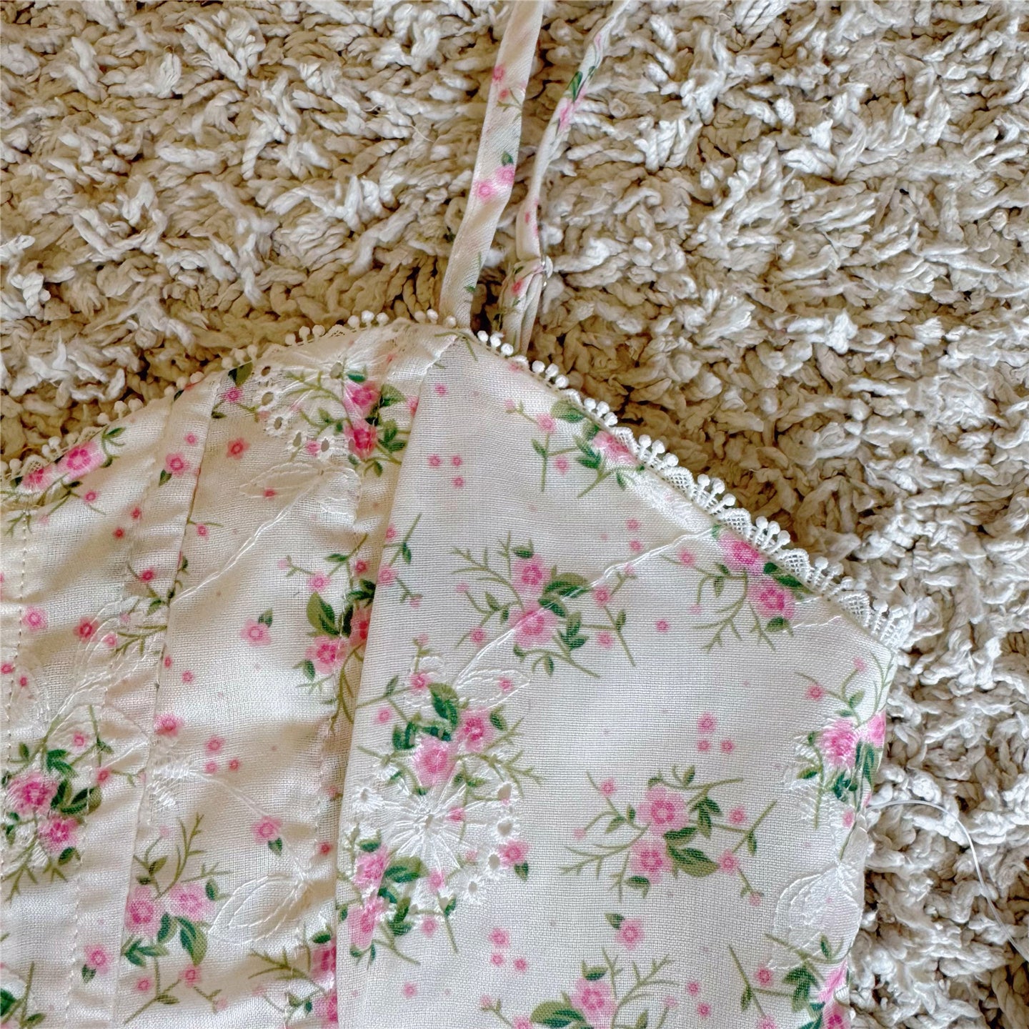 floral embroidery hook lace slim high-waisted cropped suspenders