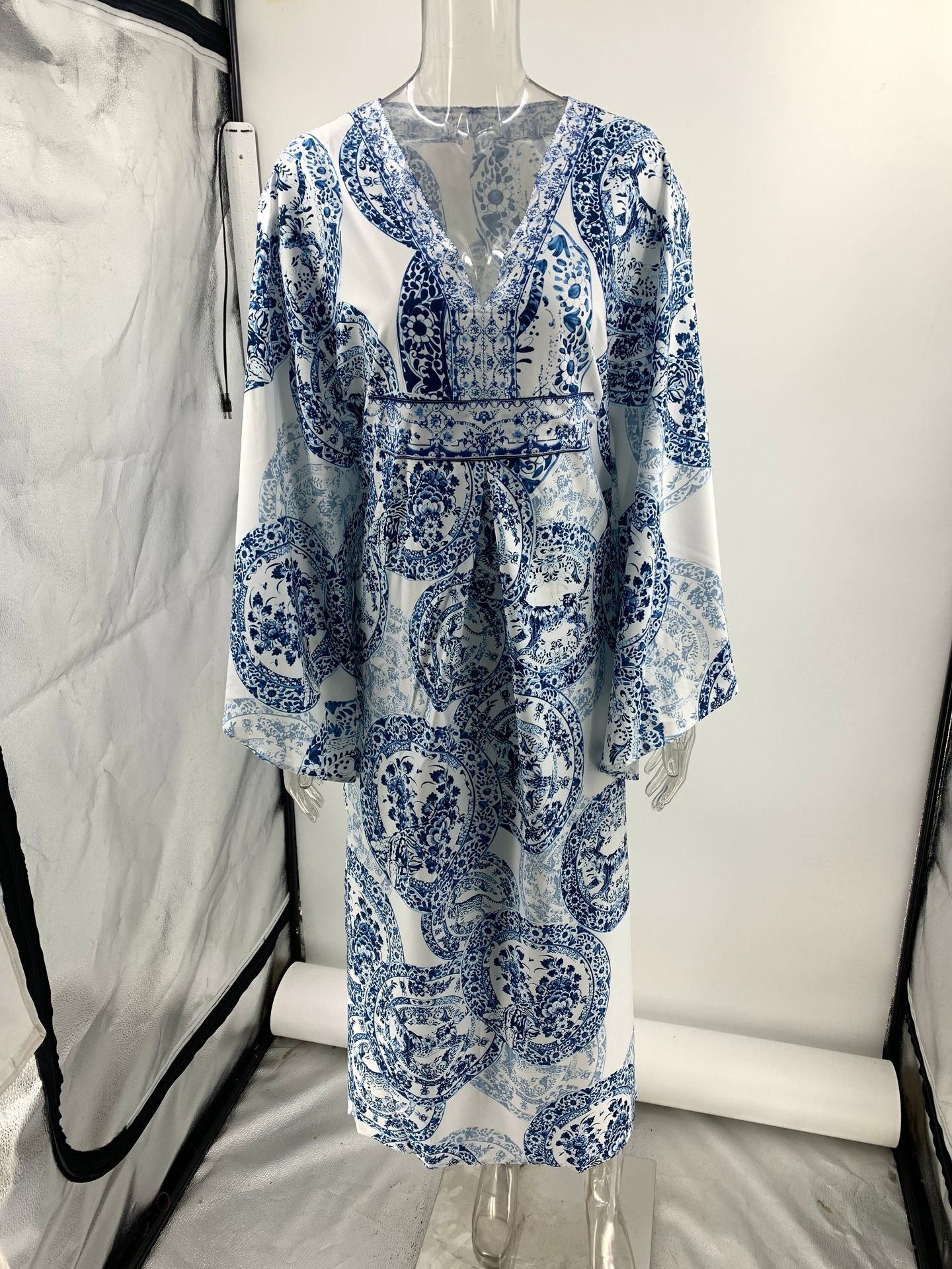 Blue and white porcelain print V-neck dress