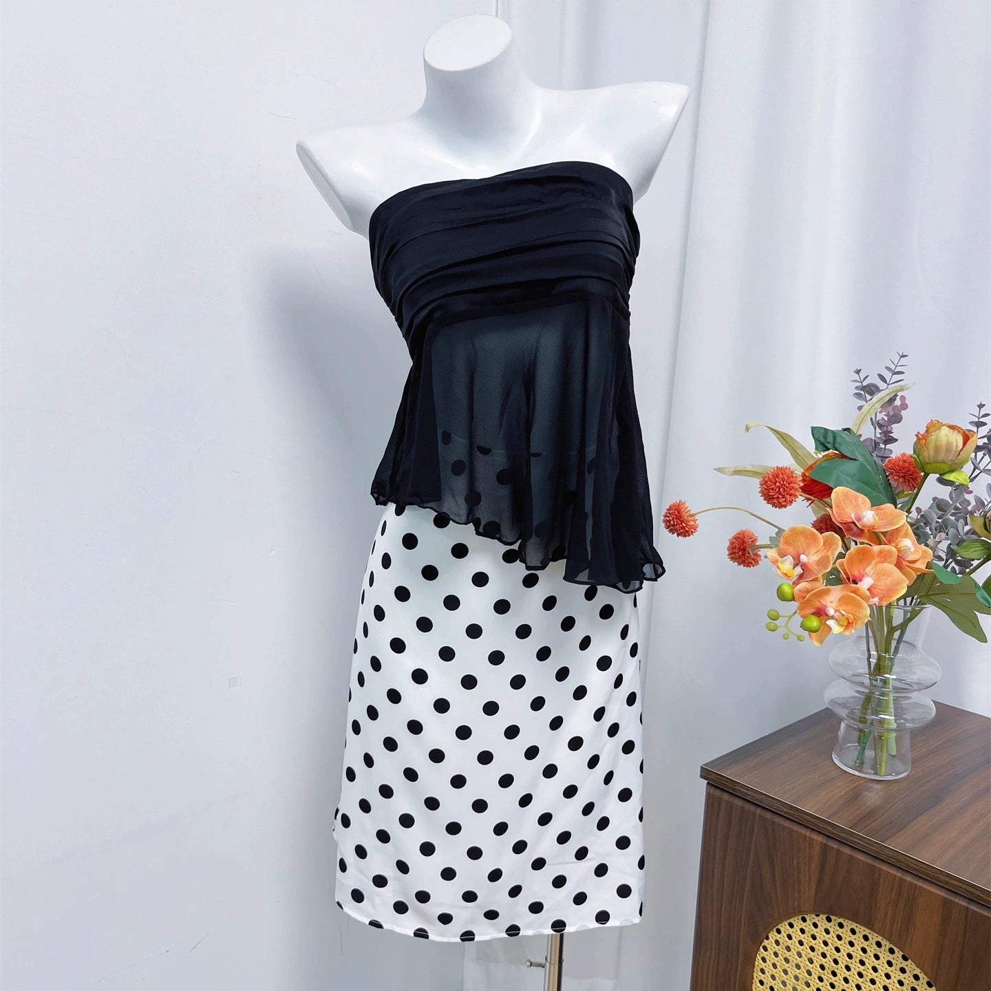Polka Dots low-waisted long skirts