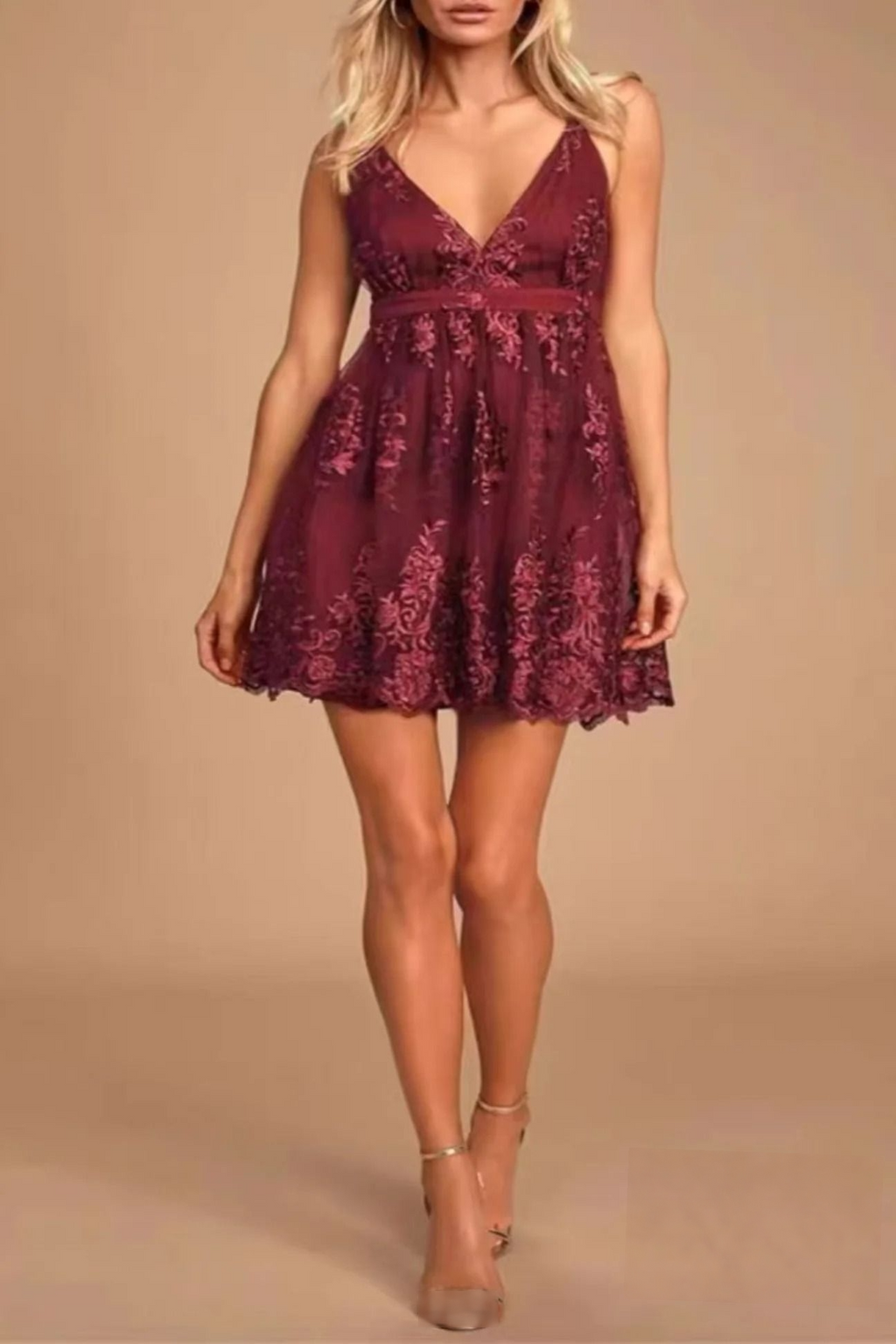 Burgundy Prom Dress - V-Neck Tulle Lace Short Party Dress