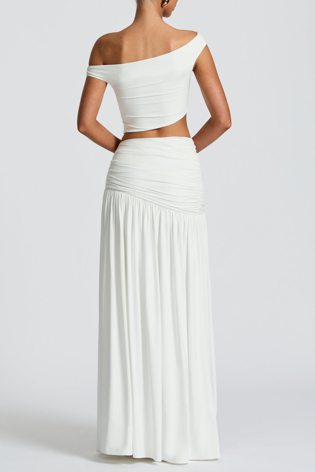 Saira pleated high slit Maxi Skirt - White